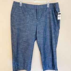 Bay Studio Capris